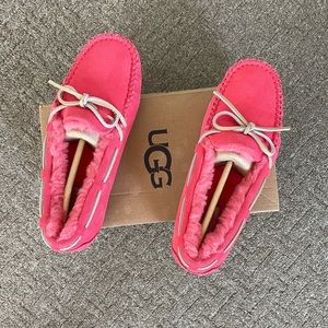 Coral Dakota UGG Slippers NWT